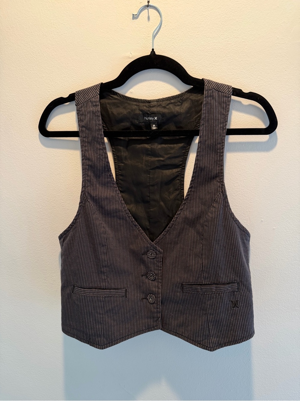 Hurley Women's Pinstripe Vest in Charcoal Gray Size M